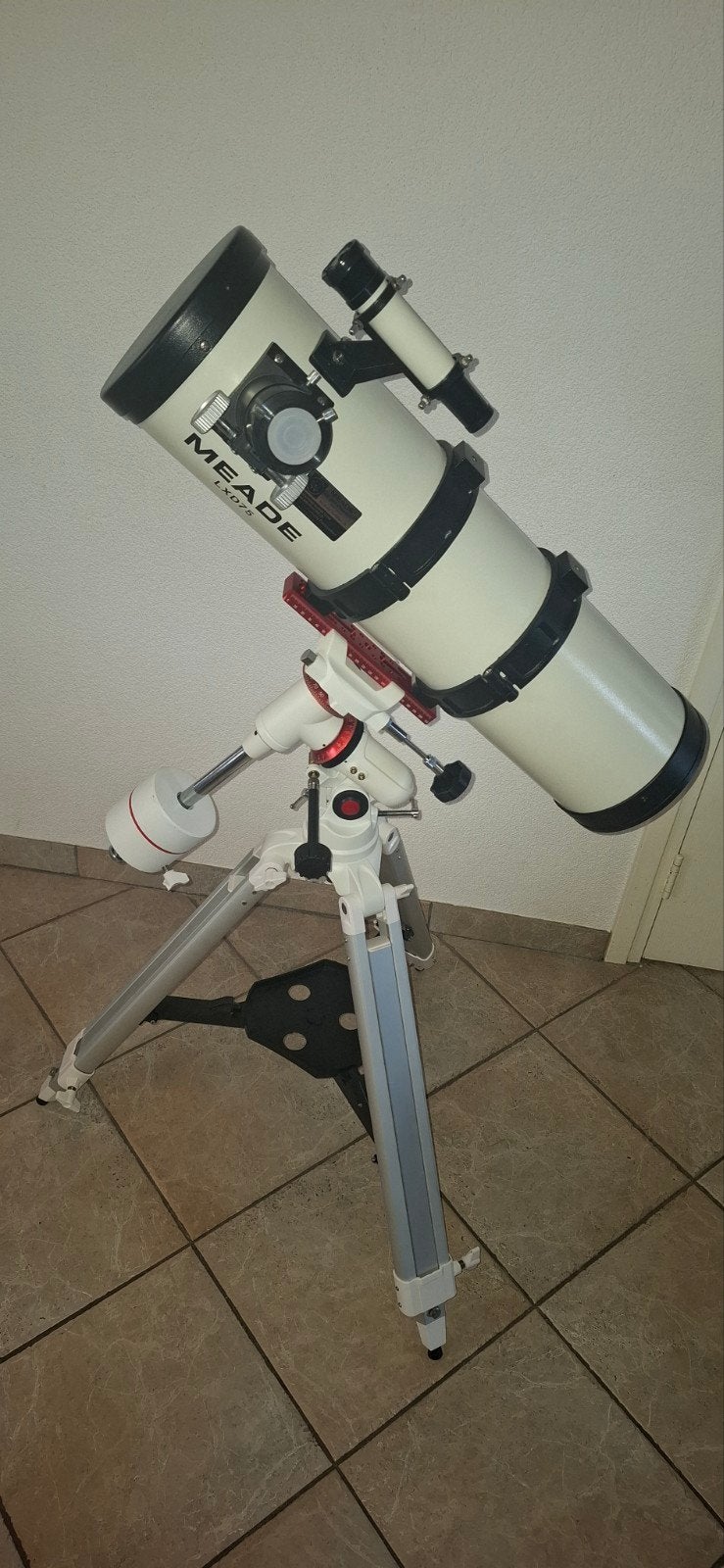 Omegon eq320 Meade 6 inch newton, Audio, Tv en Foto, Optische apparatuur | Telescopen, Ophalen, Gebruikt, Minder dan 80 mm, Onderdelen of Toebehoren