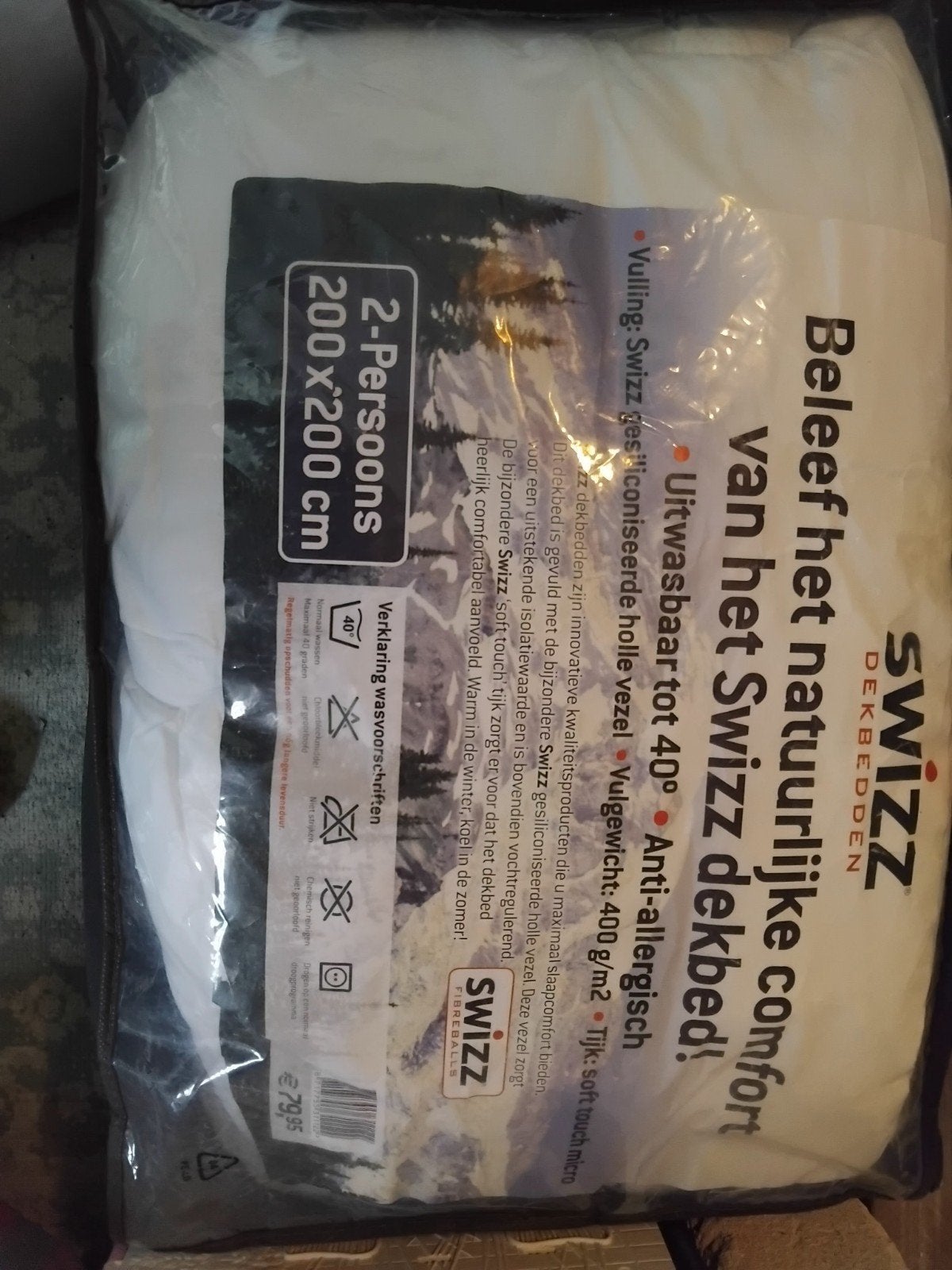 Nieuw 2-persoons Swizz dekbed 200x200 cm, Huis en Inrichting, Ophalen of Verzenden, Deken of Dekbed, Anti-allergisch, Nieuw