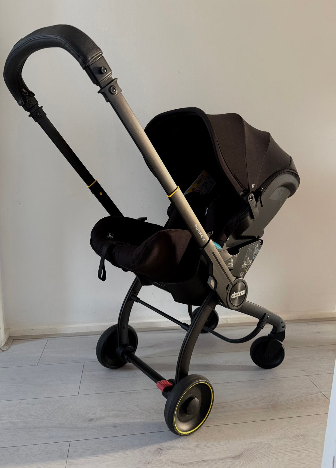 Doona X Autostoel & Kinderwagen – Zo goed als nieuw, Ophalen, Zo goed als nieuw
