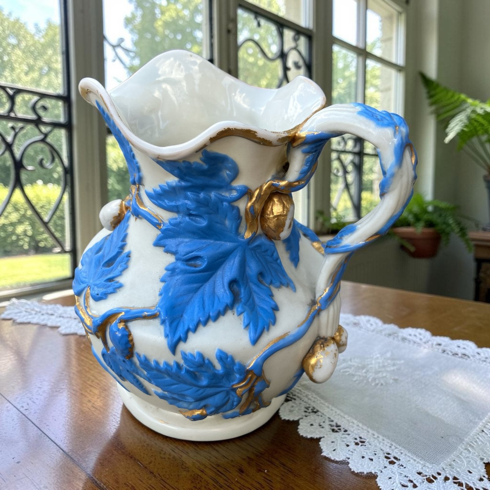 Victoriaanse Porselein 1850 ( relief Moulded  Jug )pr/pstuk, Ophalen of Verzenden