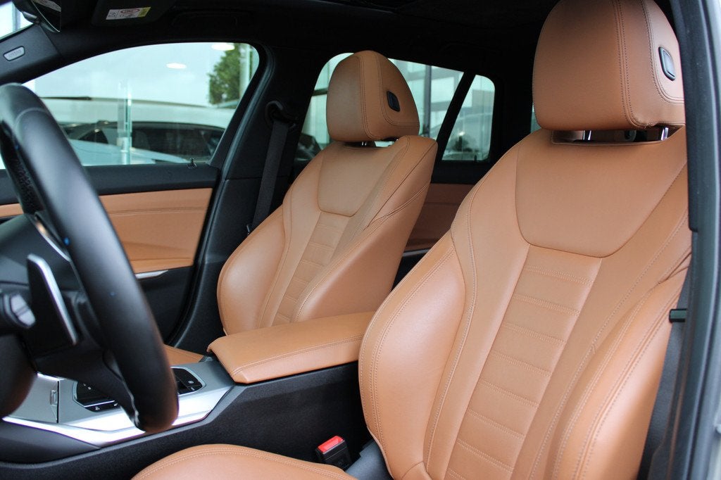 BMW 3 Serie Touring 330e eDrive High Executive M Sport Autom, 1998 cc, Achterwielaandrijving, Gebruikt, 4 cilinders