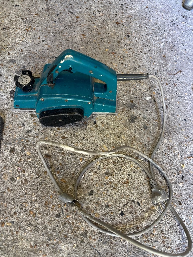 makita electrische schaaf, Doe-het-zelf en Verbouw, Ophalen, Gebruikt, Elektrisch