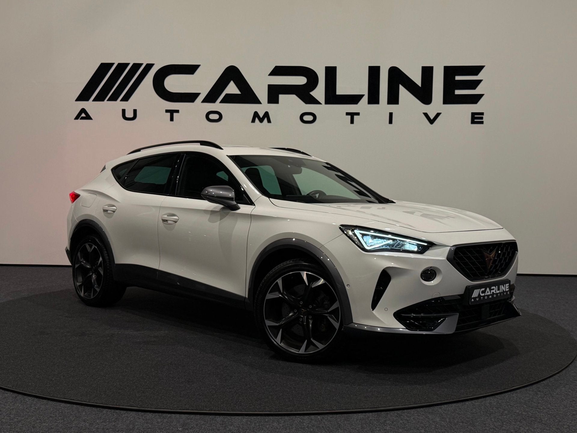 Cupra FORMENTOR 2.0 TSI 4DRIVE 420PK STAGE 1 AUT. VIRTUAL SF, Auto's, Automaat, Dealer onderhouden, 4 cilinders, Wit