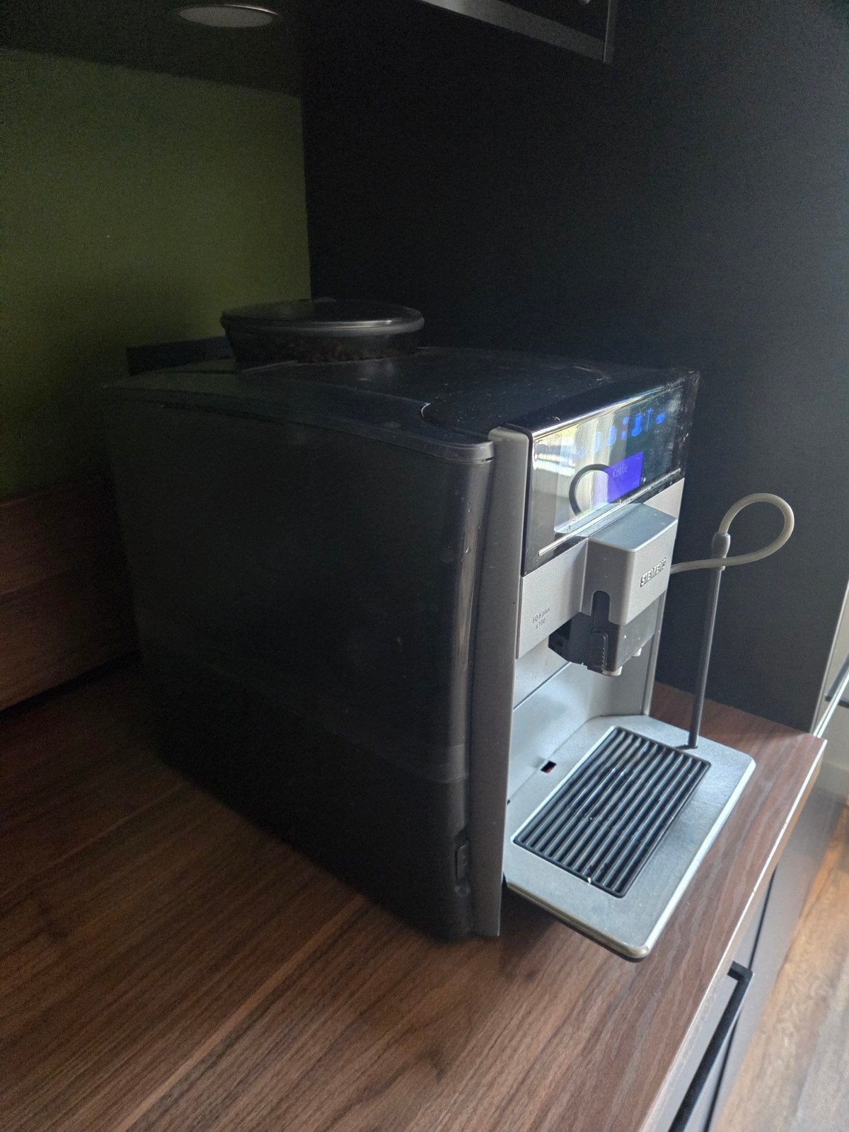 Siemens EQ.6 plus s100 koffiezetapparaat, Witgoed en Apparatuur, Koffiezetapparaten, Ophalen, Gebruikt, Espresso apparaat, 10 kopjes of meer