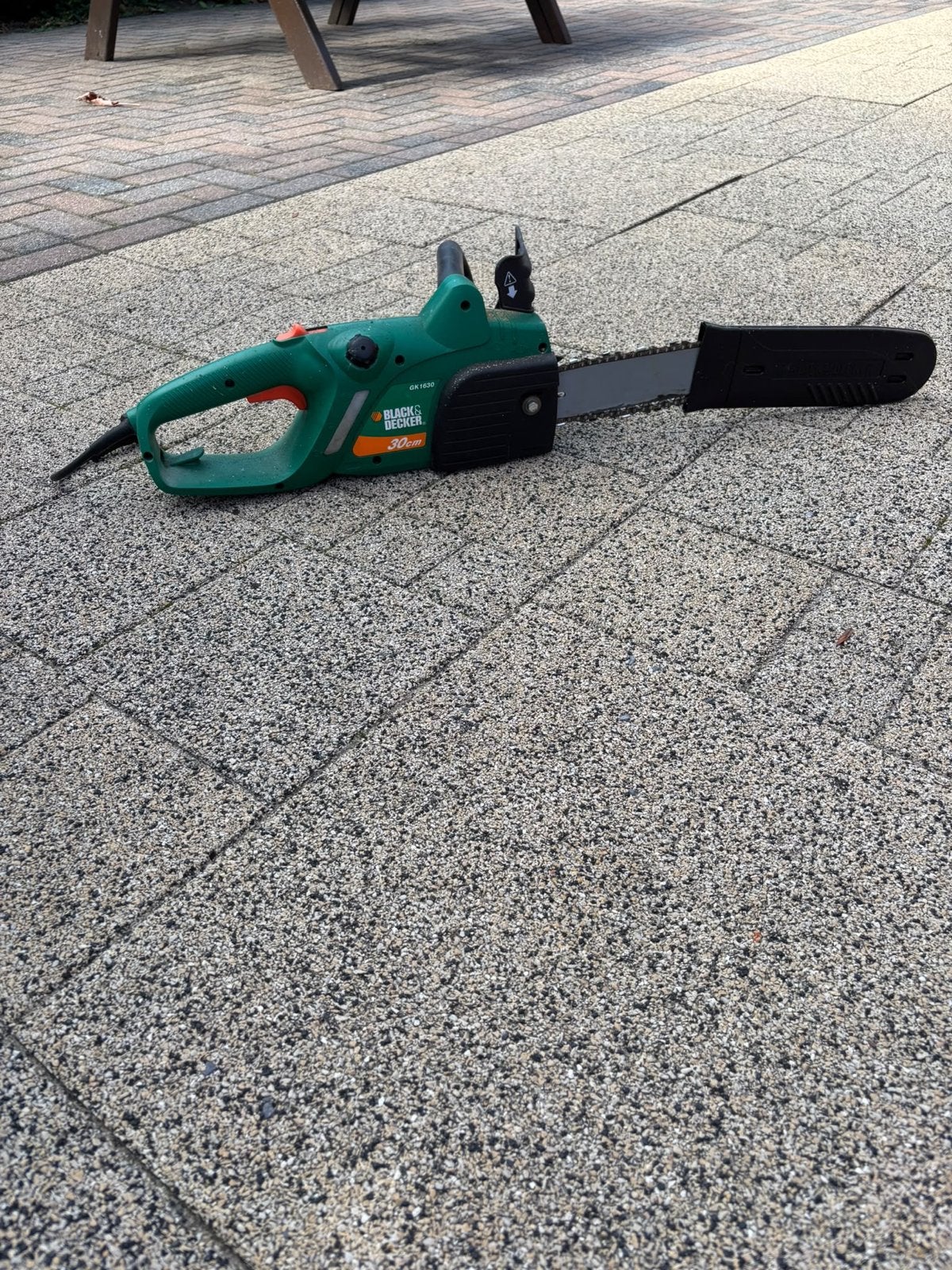 Black+Decker GK1630 elektrische kettingzaag 30cm, Ophalen of Verzenden, Gebruikt, 20 t/m 29 mm