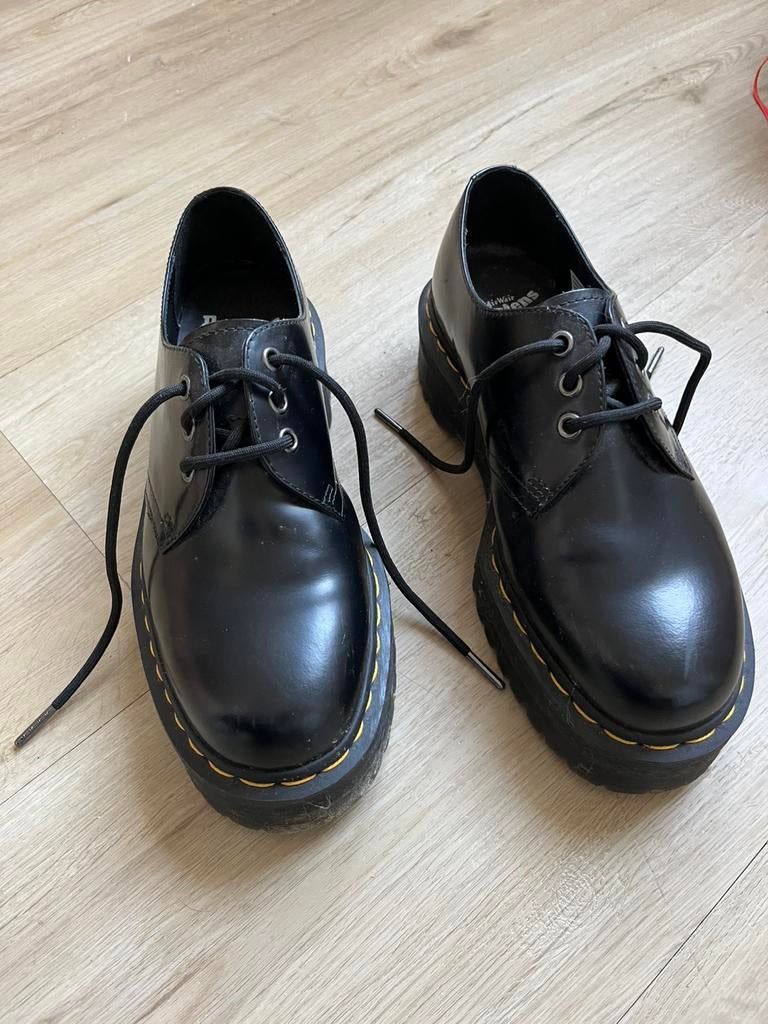 Dr Martins 1461 Quad zgan maat 40, Kleding | Dames, Schoenen, Ophalen of Verzenden, Zo goed als nieuw, Zwart
