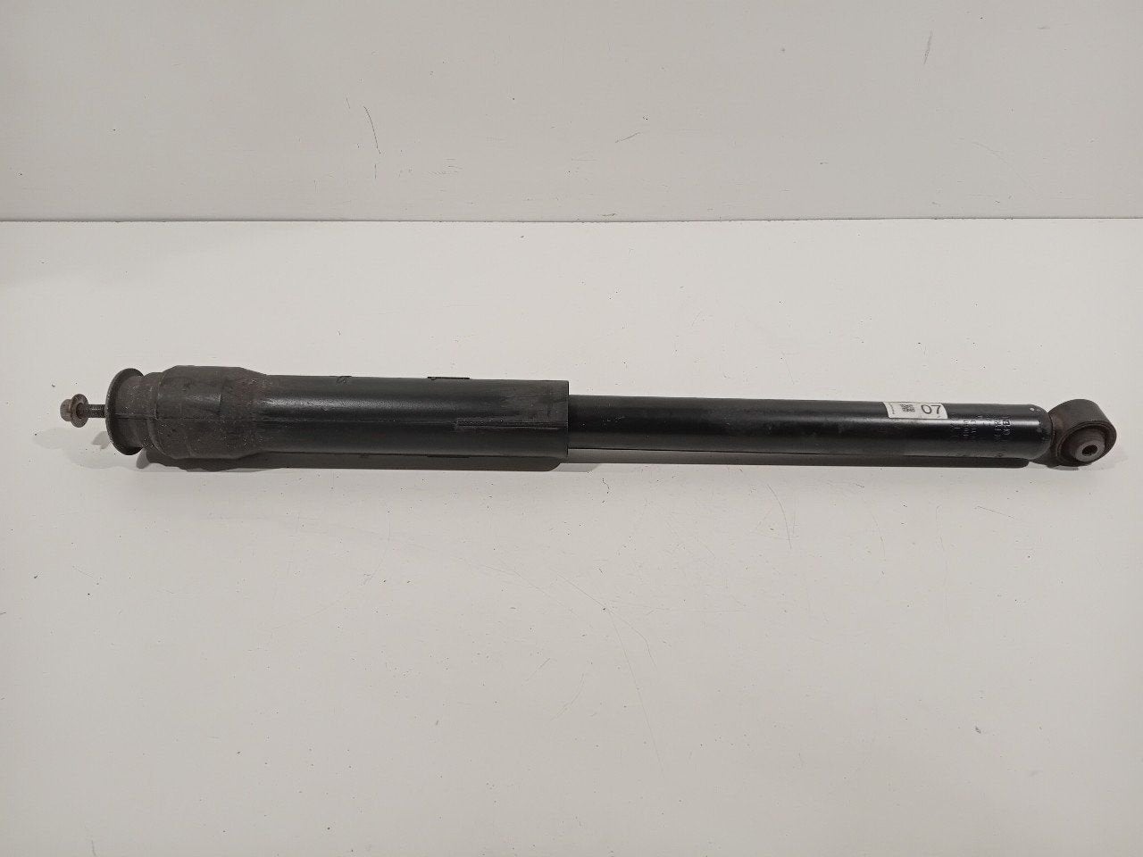 Schokbreker rechts achter Toyota Aygo, Onderdelen@venauto.nl, Van der Ven Autorecycling B.V., Gebruikt, Ettenseweg 76, 4706 PB Roosendaal, The Netherlands