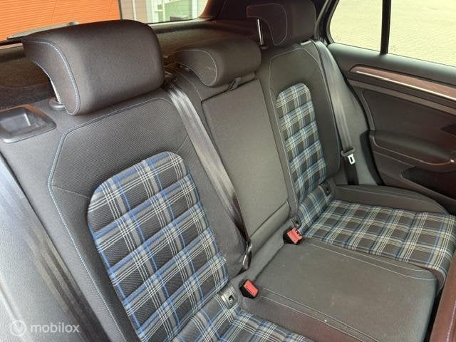 Foto 25 van Volkswagen Golf 1.4 TSI PHEV GTE BJ 12-12-2018 KM NAP EXTR