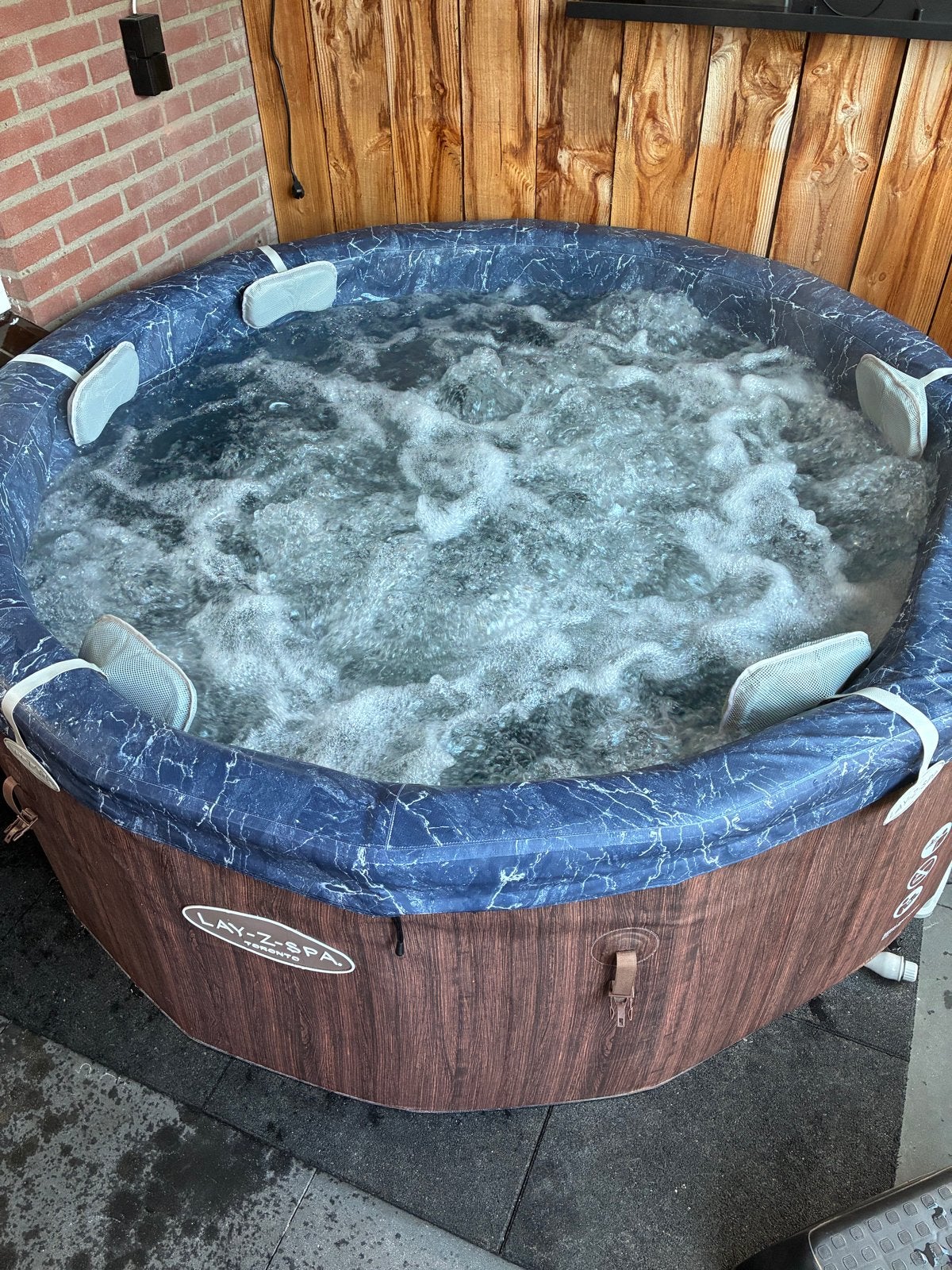 Lay-Z-Spa toronto Jacuzzi - Zo goed als nieuw, Ophalen, Zo goed als nieuw, Afdekzeil, Opblaasbaar