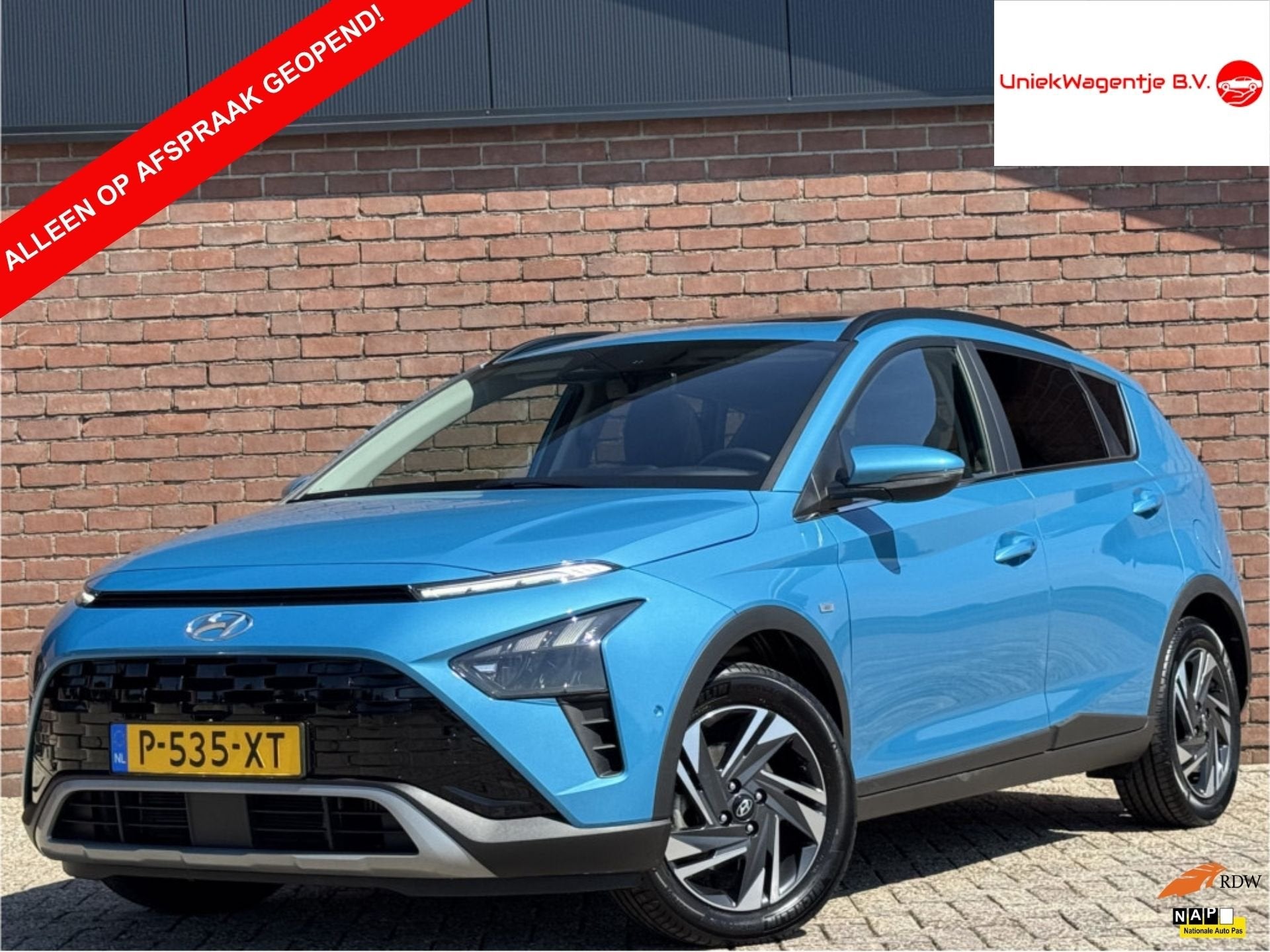 Hyundai Bayon 1.0 T-GDI PREMIUM SKY | NL-AUTO! | DEALER OH!, Auto's, Dealer onderhouden, Gebruikt, Blauw, Origineel Nederlands