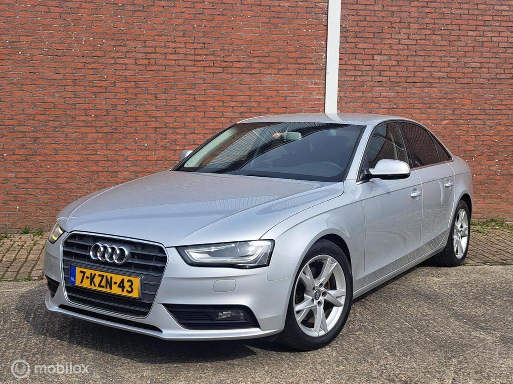 Audi A4 Limousine 1.8 TFSI Edition, Auto's, Audi, Voorwielaandrijving, Gebruikt, Euro 6, 4 cilinders