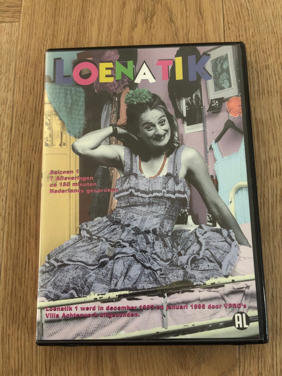 Dvd - Loenatik - seizoen 1, Cd's en Dvd's, Dvd's | Tv en Series, Seizoen 1, Alle leeftijden, Zo goed als nieuw, Komedie