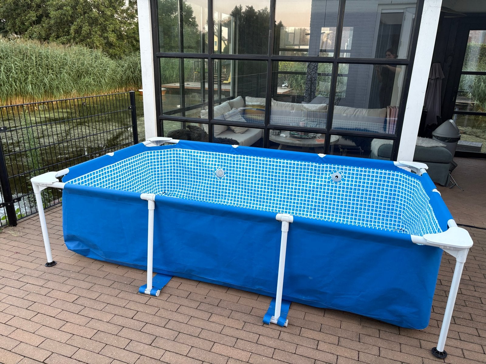 Intex Opzetzwembad met filterpomp en accessoires, Ophalen, Gebruikt, Opzetzwembad, 200 tot 400 cm