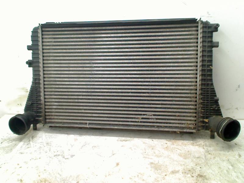 Intercooler Volkswagen Golf VI (5K1) 2012 1K0145803A, Gebruikt, Volkswagen, Volkswagen AG, Kundenbetreuung@volkswagen.de