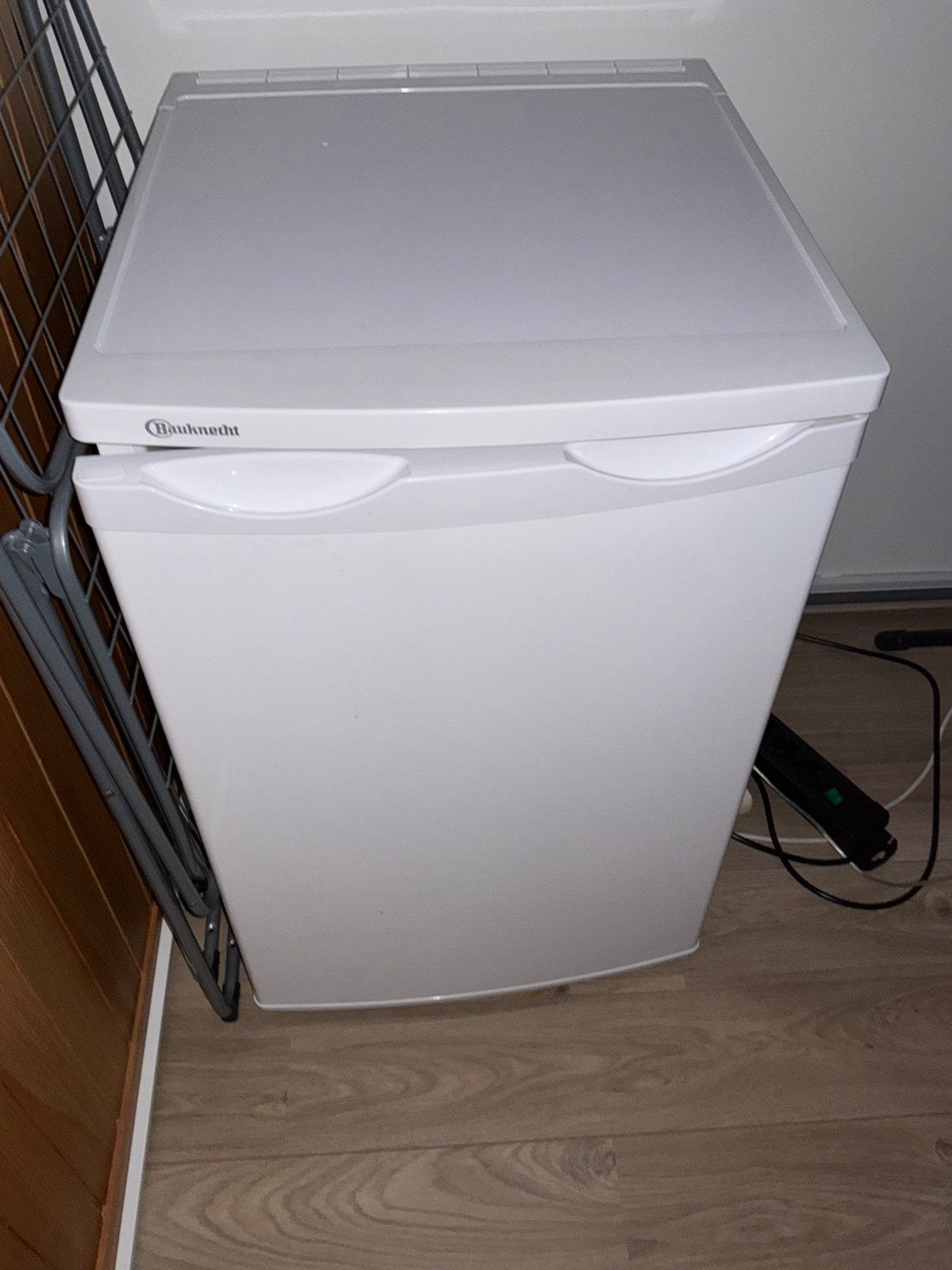 Bauknecht tafelmodel koelkast - compact en energiezuinig, Witgoed en Apparatuur, Ophalen, Minder dan 75 liter, Zonder vriesvak