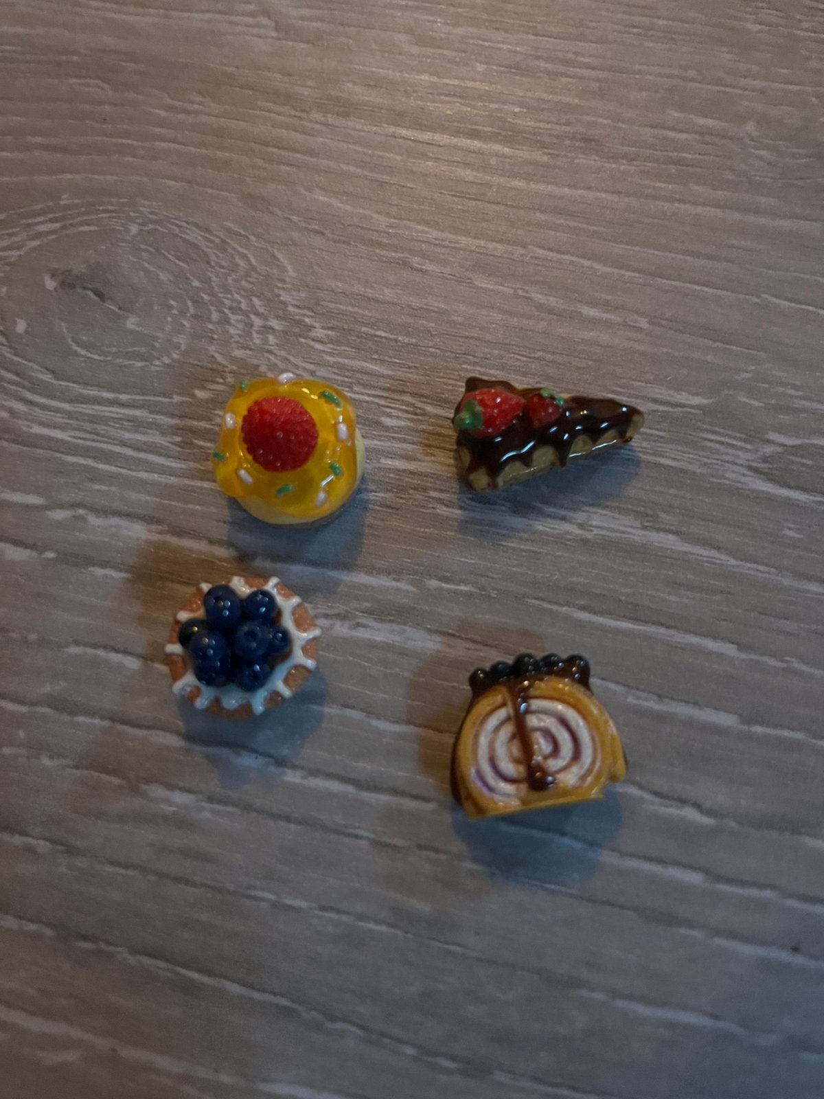 4 luxe gebakjes inclusief verzendkosten, Ophalen, Nieuw, Poppenhuis