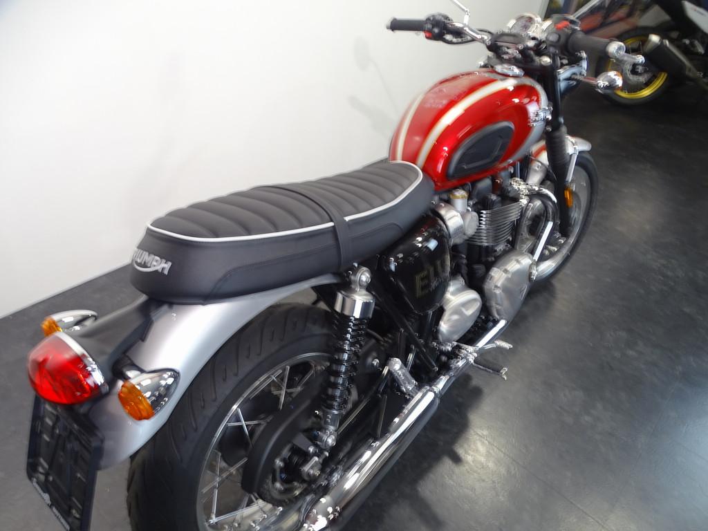 Triumph Bonneville T 120 ELVIS SPECIAL EDITION, Bedrijf, Meer dan 35 kW, Overig