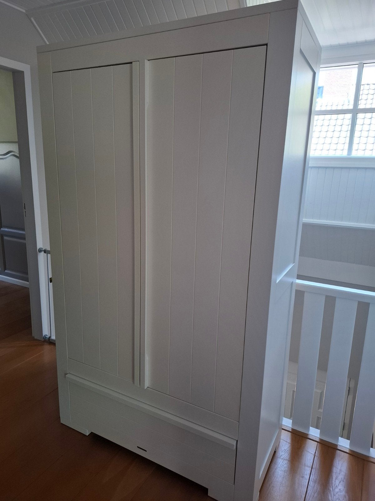 Kidsmill kledingkast en commode wit