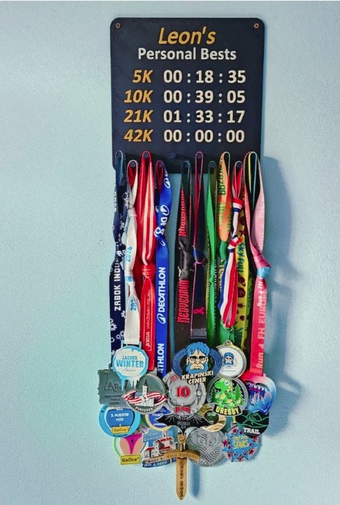 Customized medaille houder | Met persoonlijke records, Sport en Fitness, Overige merken, Overige typen, Nieuw, Ophalen of Verzenden