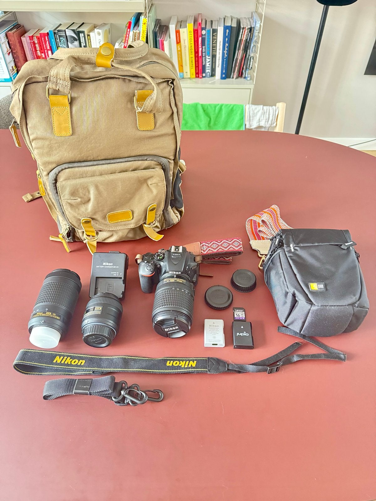 Nikon D5600 complete cameraset, Audio, Tv en Foto, Fotocamera's Digitaal, Spiegelreflex, Beeldstabilisatie, Ophalen of Verzenden
