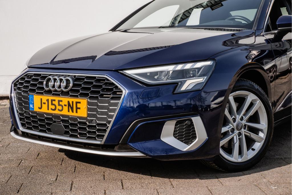 Audi A3 Limousine 30 TFSI 110pk Business edition Virtual coc, Voorwielaandrijving, Stof, Gebruikt, 1200 kg