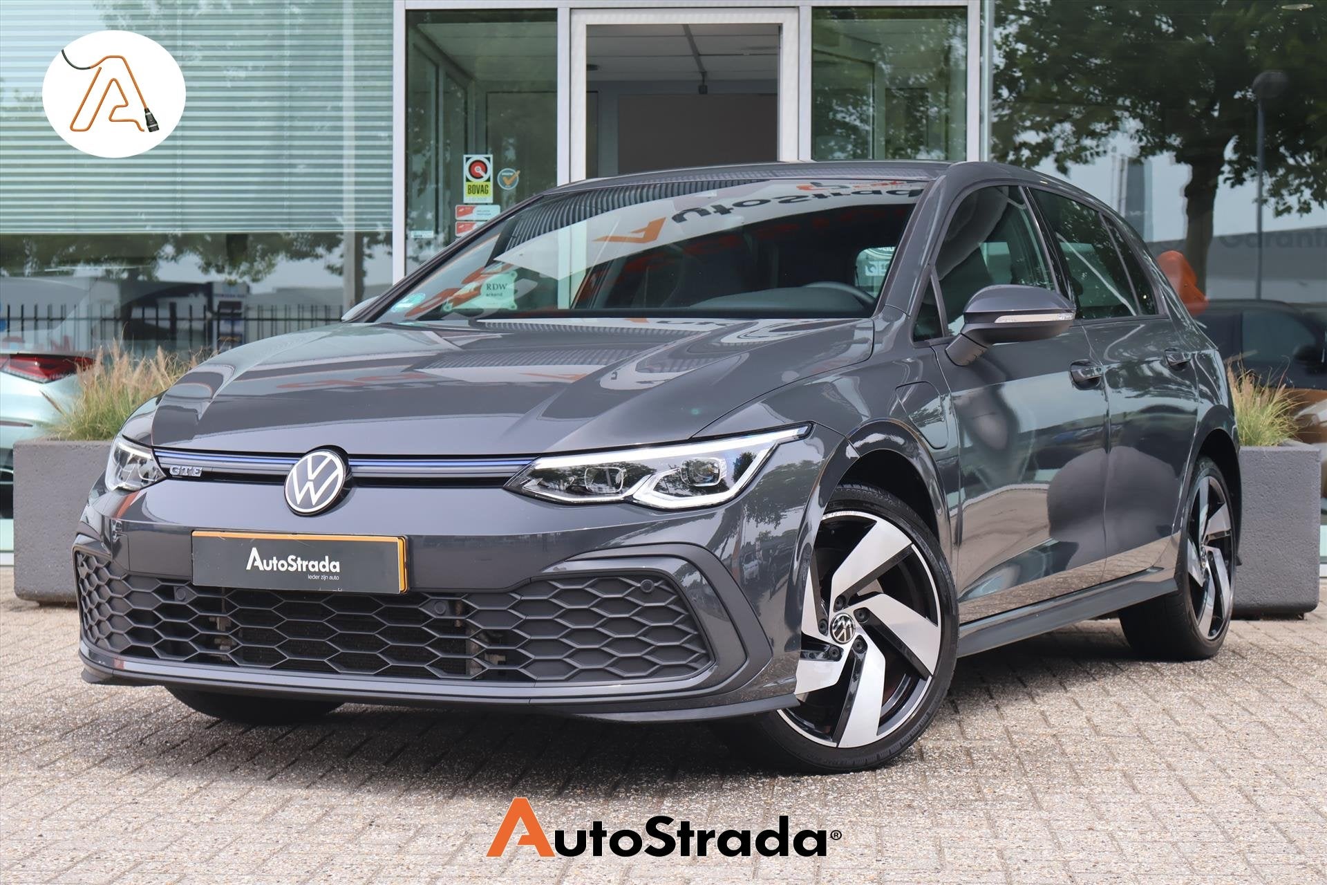 Volkswagen Golf 1.4 eHybrid GTE 204pk DSG I Navi I ACC I Sto, Stof, Gebruikt, 4 cilinders, Plug-in hybride