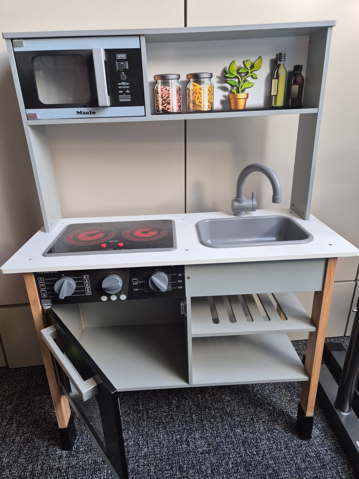 Miele speelgoedkeuken met tas vol keuken spulletjes, Ophalen, Gebruikt, Hout, Speelkeuken