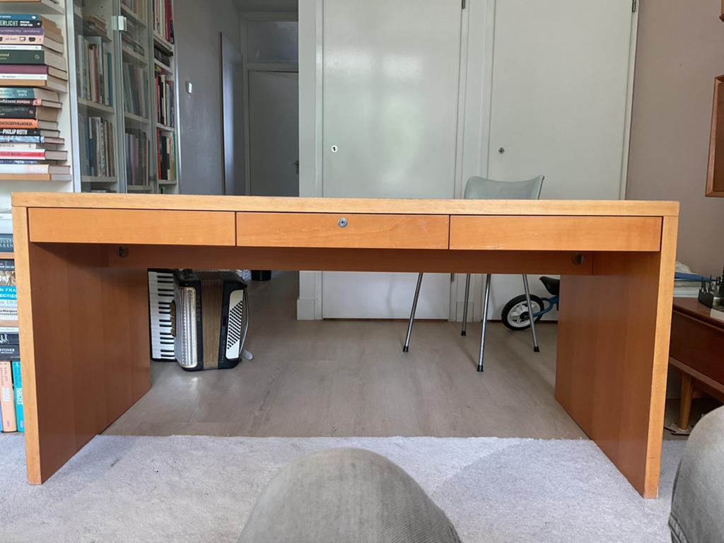 Houten bureau van Habitat met lades, Huis en Inrichting, Ophalen, Overige typen, Gebruikt, 180 cm