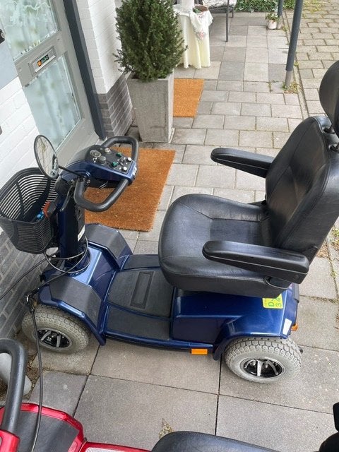 Scootmobiel élégance plus, Gebruikt, 16 t/m 25 km, 11 t/m 15 km/u, Ophalen