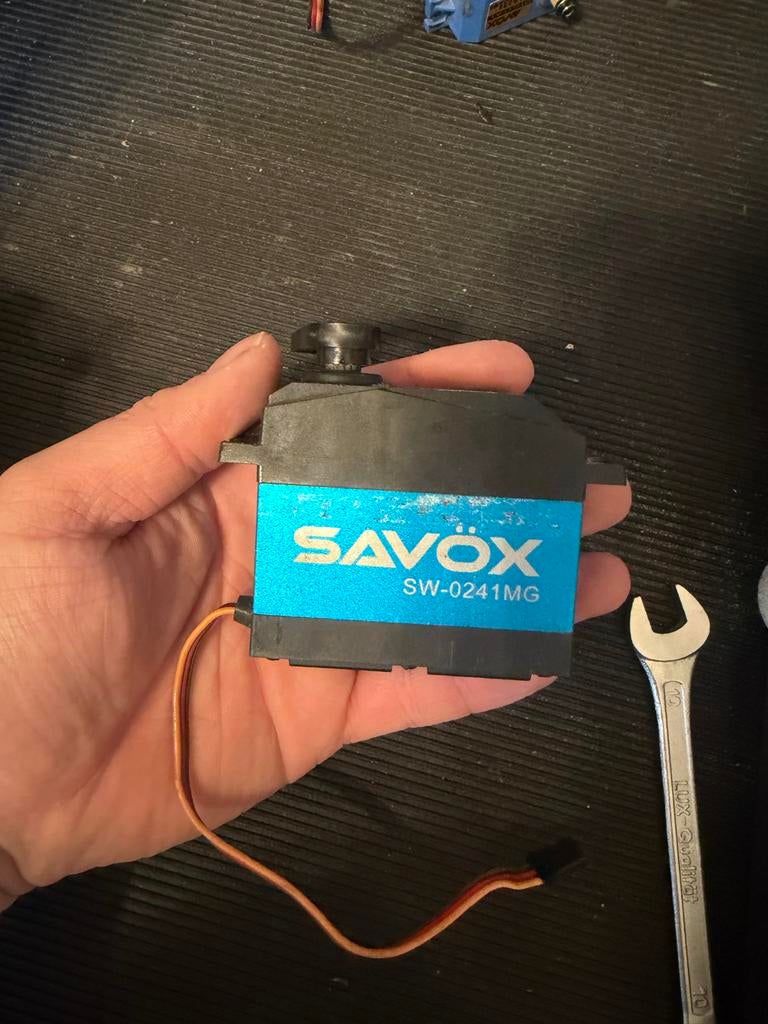 Savox SW-0241MG Servo voor Bigscale RC Auto's, Overige merken, Gebruikt, Auto, Groter dan 1:32