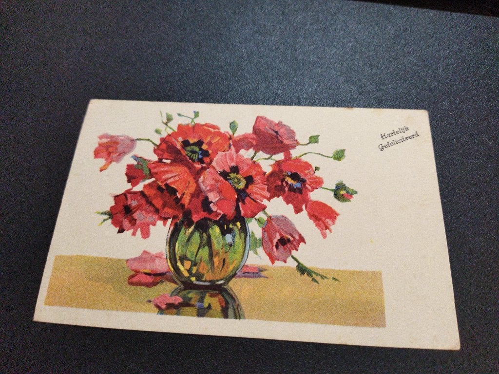 vintage ansichtkaart hartelijk gefeliciteerd klaprozen, Ophalen of Verzenden, 1940 tot 1960, Gelopen, Overige thema's