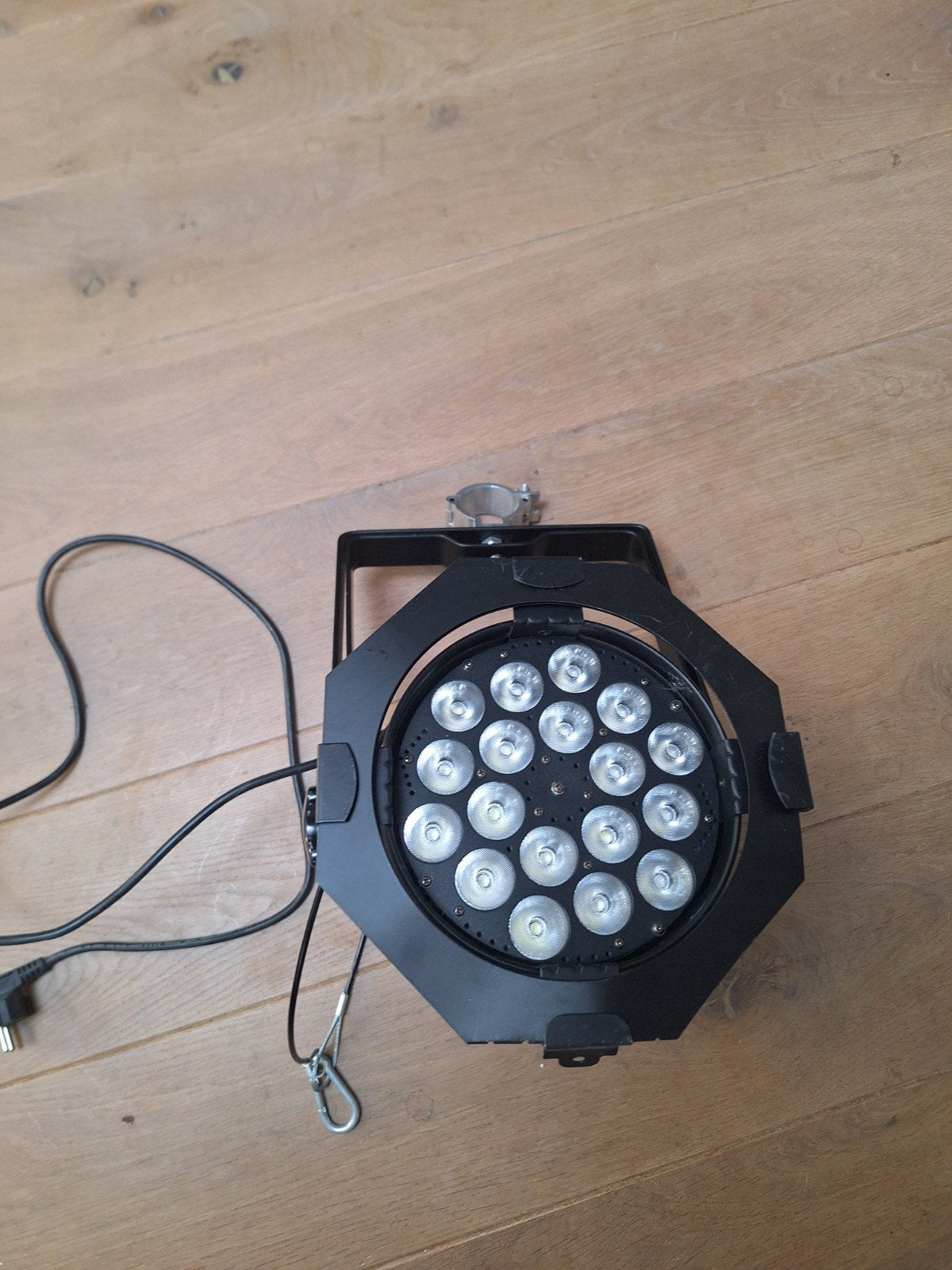 9 stuks Showtec LED Par 64 Q4 Lichteffect, Muziek en Instrumenten, Ophalen, Gebruikt, Licht, Kleur