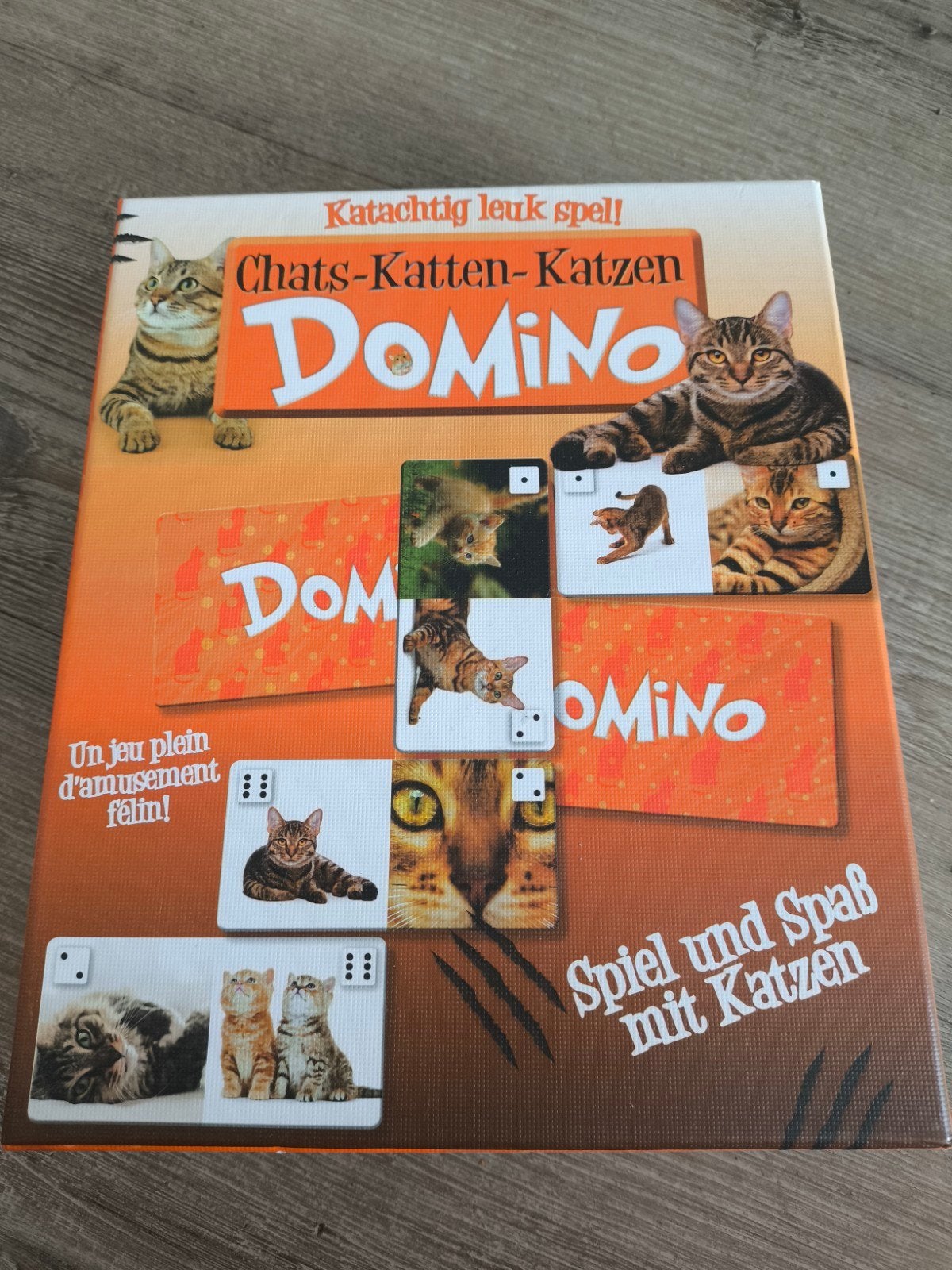 Katzen Domino - Leuk dominospel met kattenafbeeldingen, Een of twee spelers, Ophalen of Verzenden, Gebruikt, Onbekend