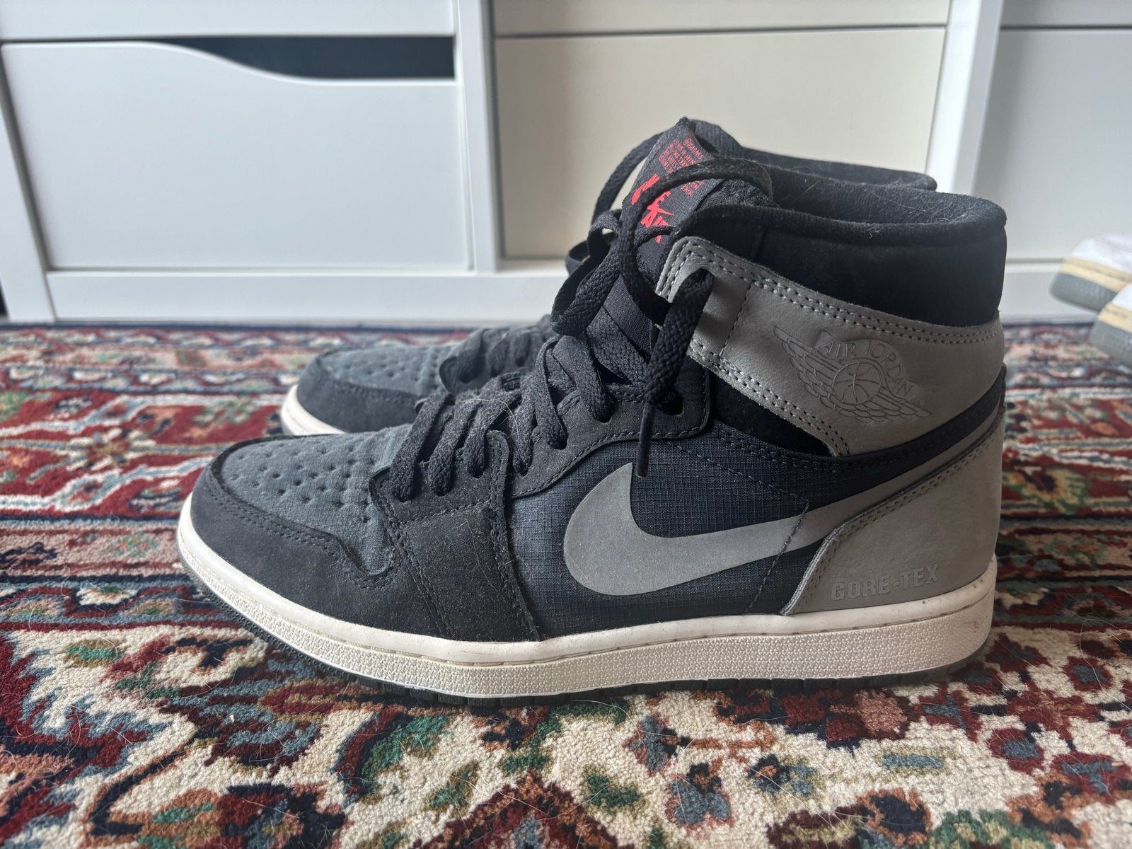 Nike Air Jordan 1 Gore-Tex Sneakers, Ophalen, Gedragen, Zwart, Sneakers of Gympen