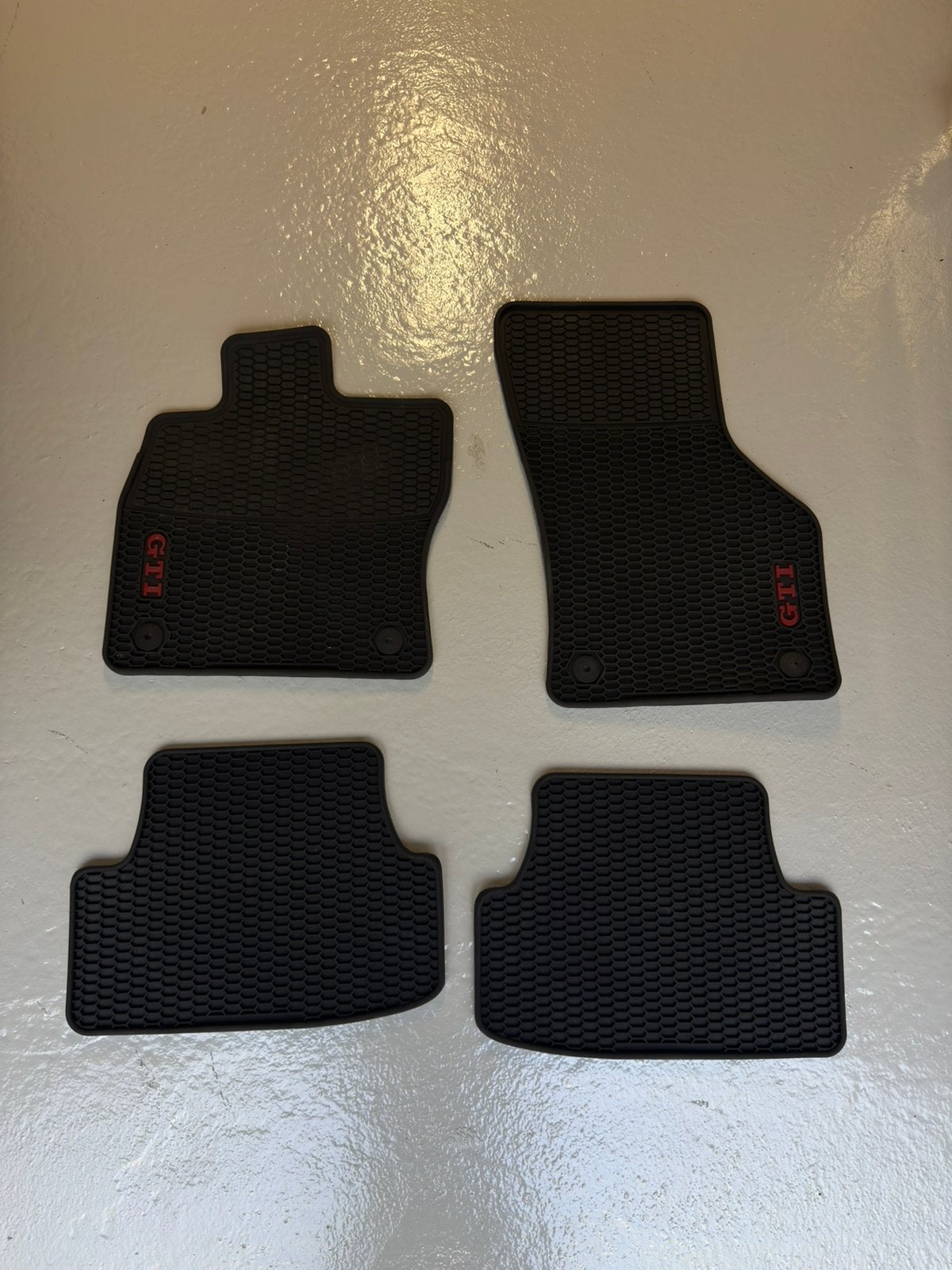 Volkswagen Golf 7 GTI Rubberen Matten Winter Pakket, Ophalen of Verzenden, Zo goed als nieuw