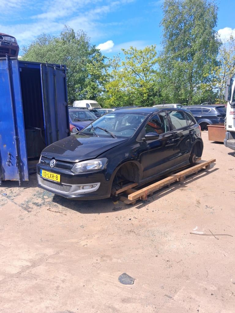 Polo 6r zwart  plaatwerk ,lo41  motorkap.  Bumper spatbord, Ophalen, Voor, Motorkap