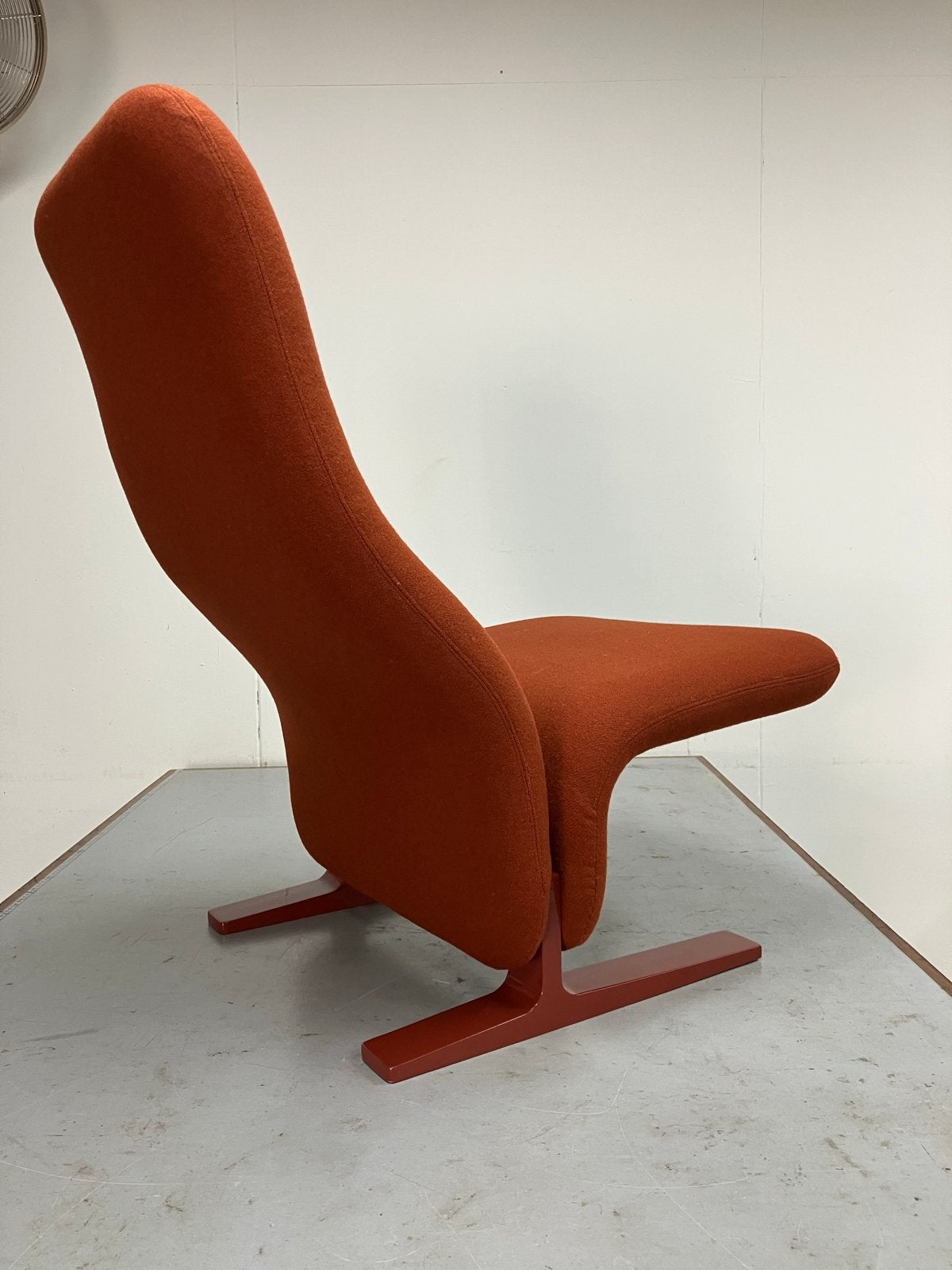 Artifort Concorde fauteuil, gerestaureerd in Kvadrat Tonus, Huis en Inrichting, Fauteuils, Ophalen, Zo goed als nieuw, 75 tot 100 cm