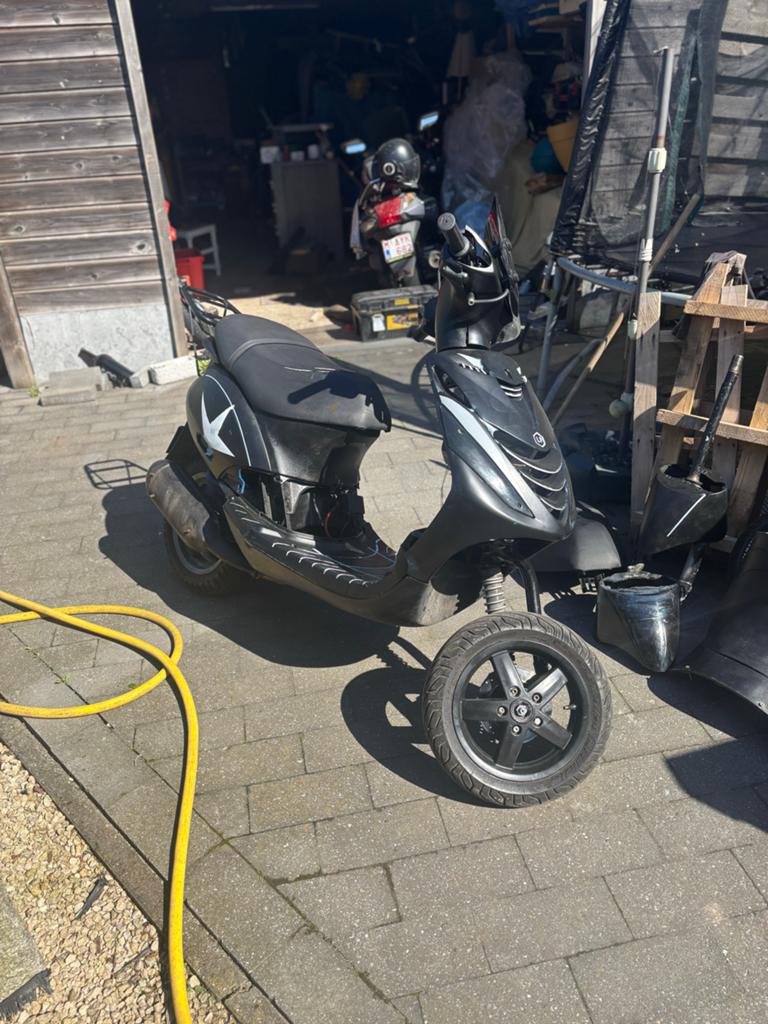 Zip 125/SKR LX Blok - Project met potentie, Fietsen en Brommers, Brommeronderdelen | Scooters, Ophalen, Gebruikt, Overige typen