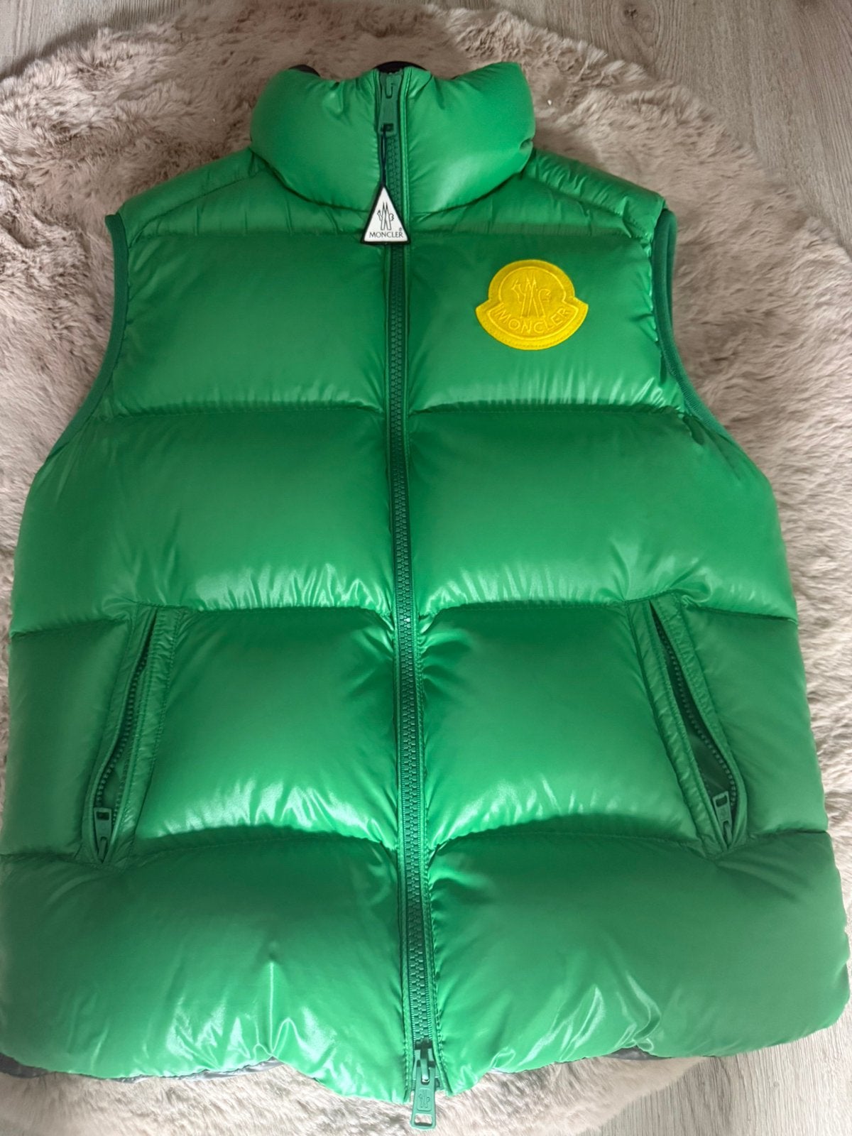 Moncler bodywarmer, Ophalen, Zo goed als nieuw, Zwart