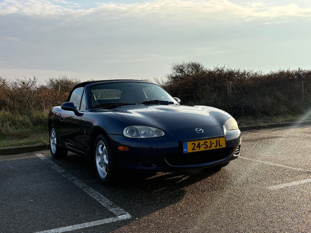 Mazda MX-5 1.6 I 2001 Blauw, Auto's, Mazda, Achterwielaandrijving, 40 €/maand, Beige, 4 cilinders