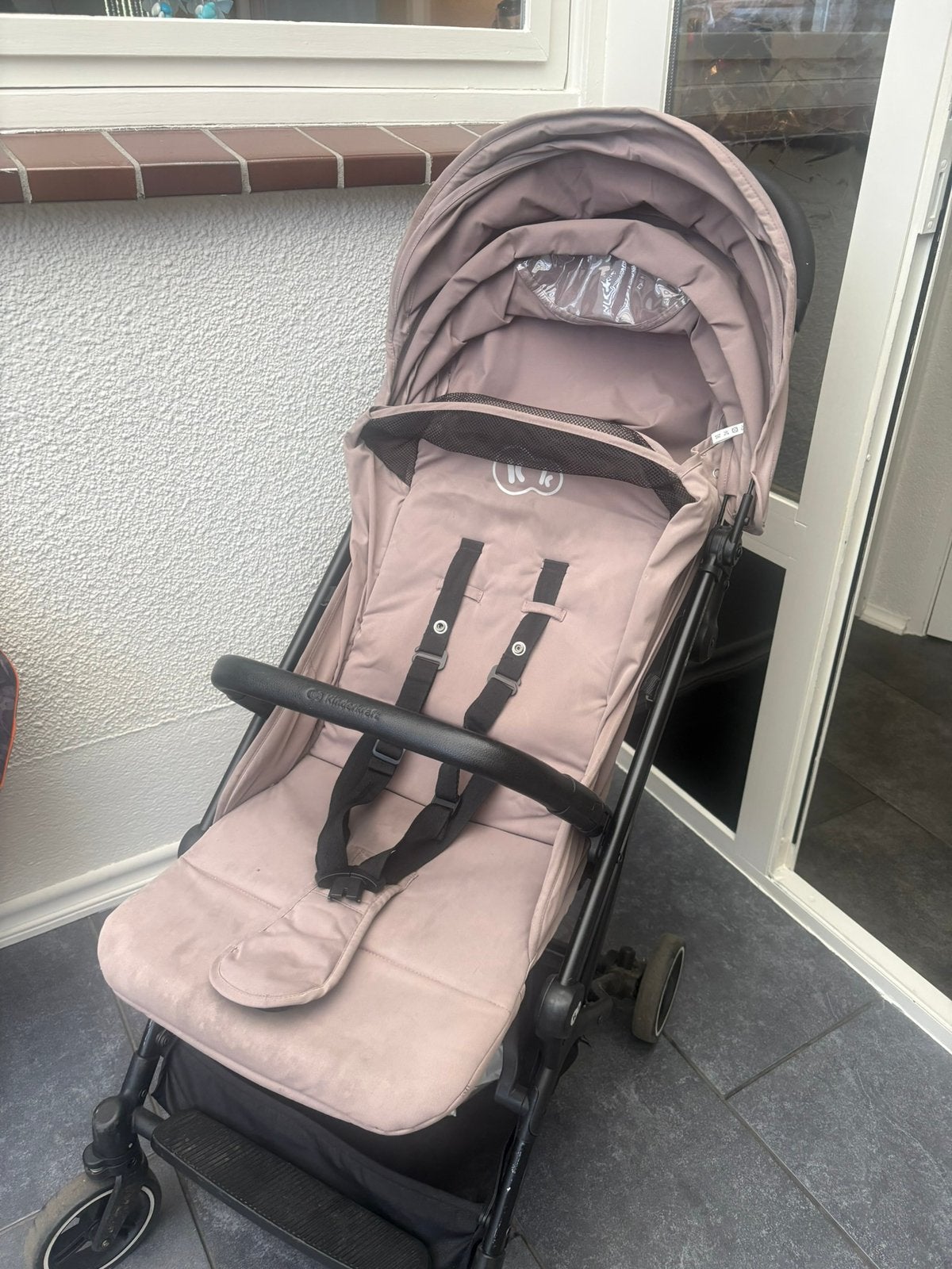 Mooie kinderwagen, Ophalen, Zo goed als nieuw