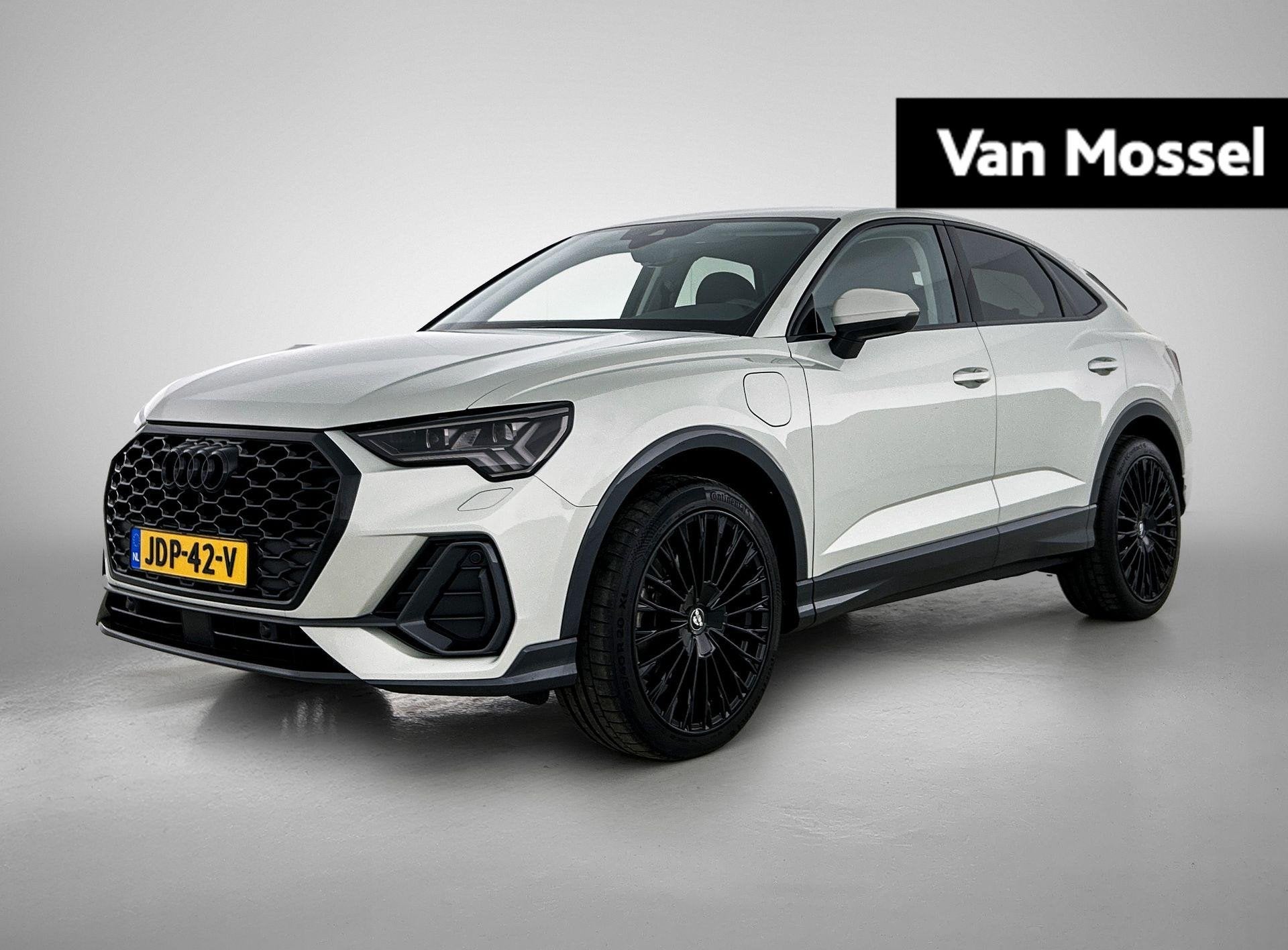 Audi Q3 Sportback 45 TFSI e Advanced Edition 245 PK l Adapti, Auto's, 12 maanden, Stof, Gebruikt, Euro 6