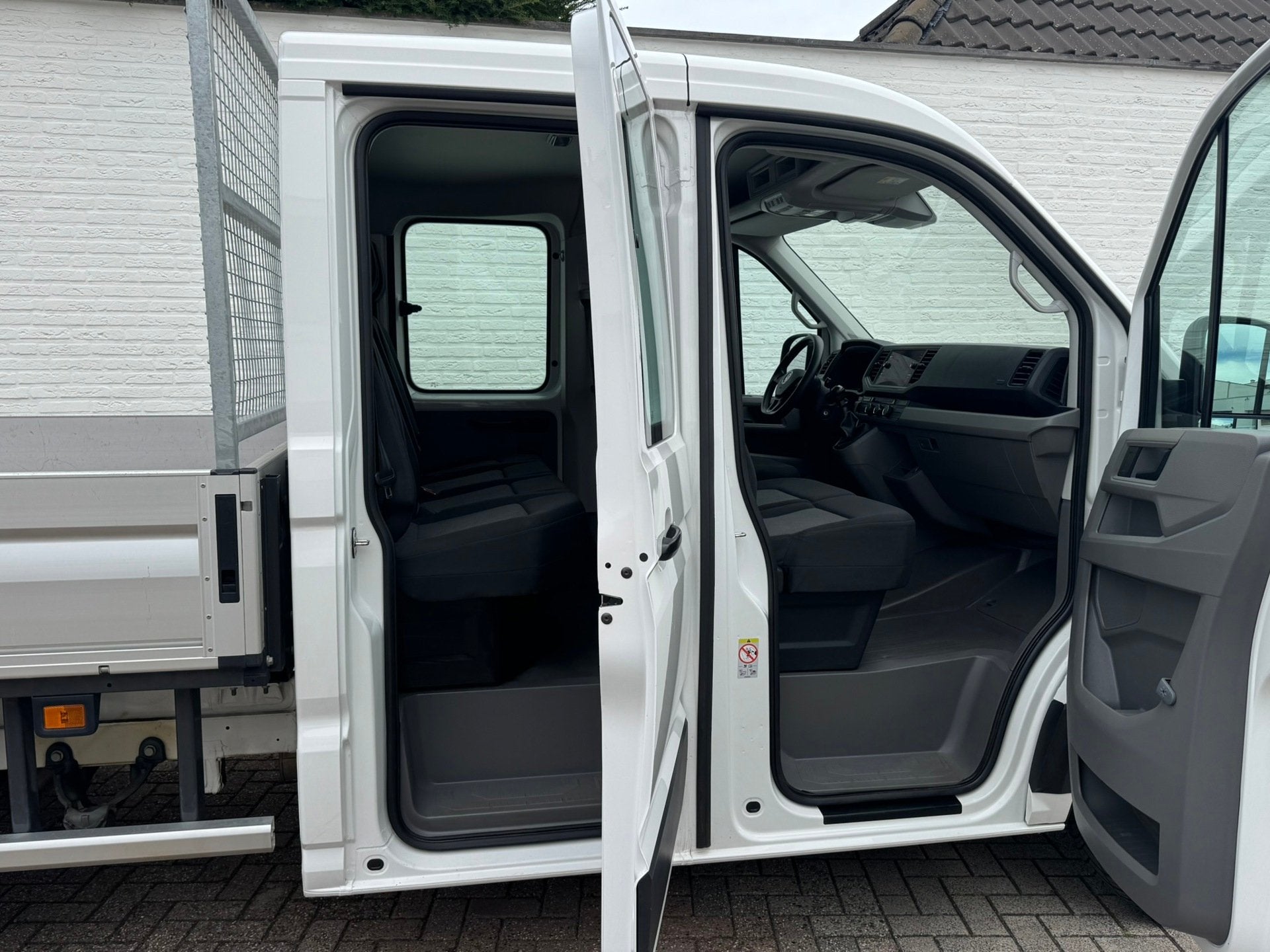 Volkswagen Crafter 35 2.0 TDI L3 Pick up 7 pers. Trekhaak Ga, Auto's, Volkswagen, Voorwielaandrijving, Stof, Gebruikt, 4 cilinders