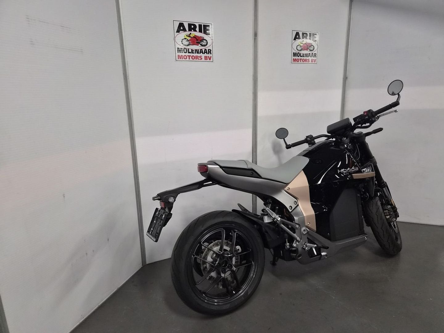 Honda VN 7 (bj 2026), Motoren, 2 cilinders, HONDA, Bedrijf, Onbekend