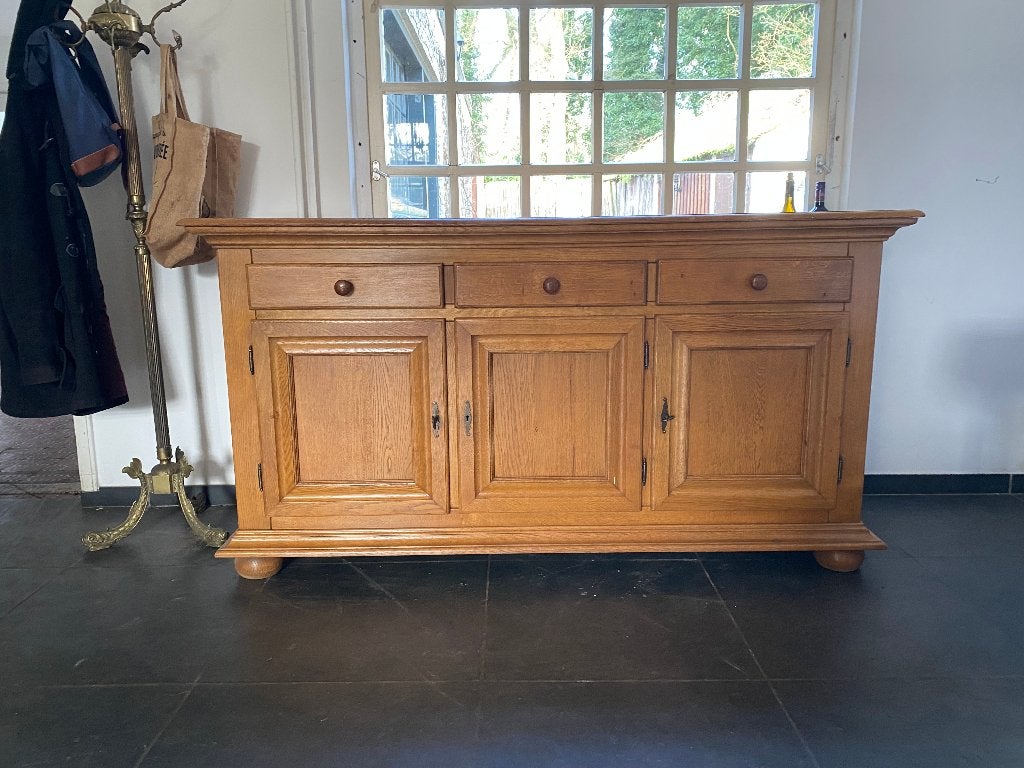 Eikenhouten dressoir Goossens 180 cm breed, Huis en Inrichting, Ophalen, Met deur(en), 150 tot 200 cm, Eikenhout