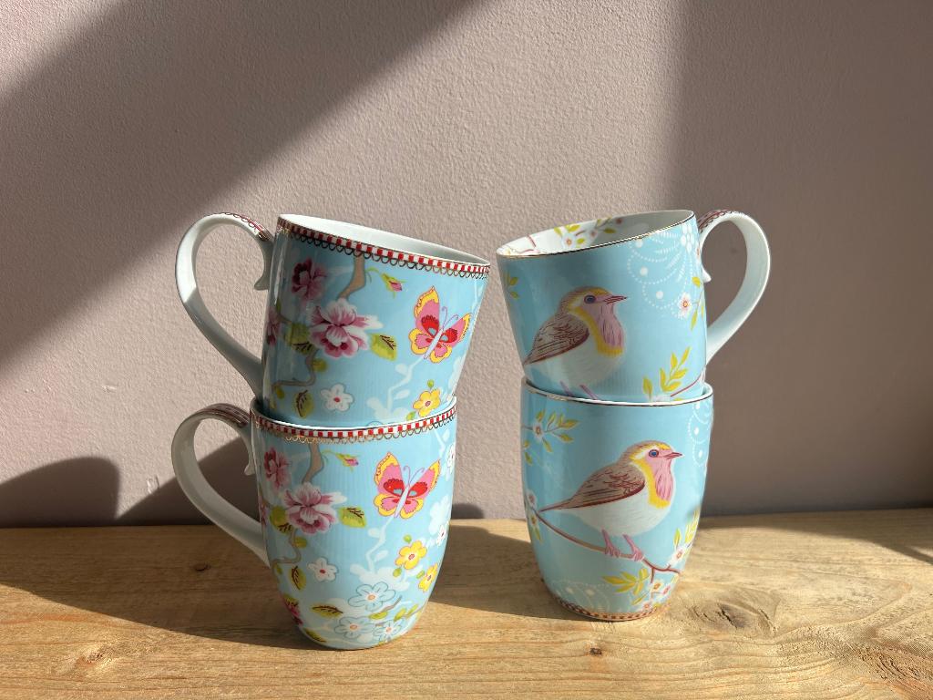 Pip Studio servies Early Bird blauw, Nieuw, Ophalen of Verzenden, Overige stijlen, Kop(pen) en/of Schotel(s)