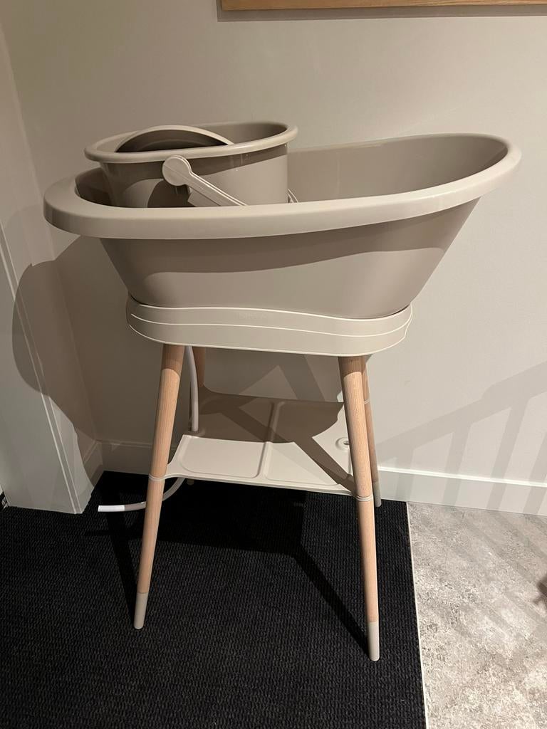 Bébé-jou bad met standaard en toebehoren, Kinderen en Baby's, Badjes en Verzorging, Ophalen, Zo goed als nieuw, Badje, Bébé-jou
