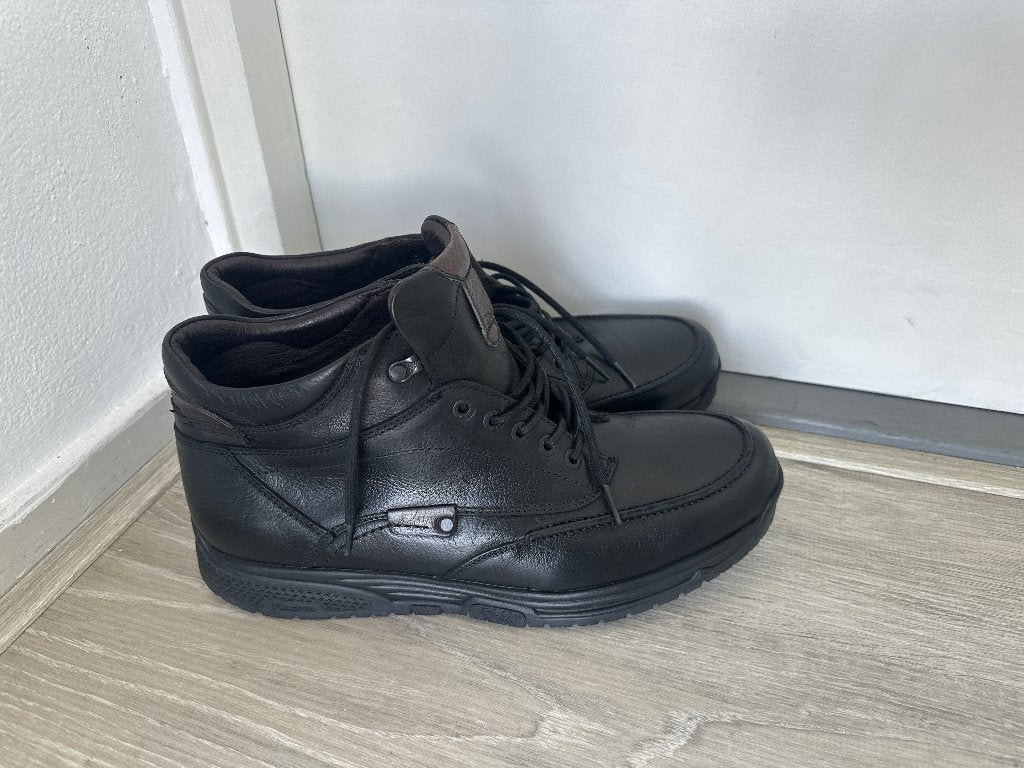 Heren schoenen maat 46, Zwart, Ophalen of Verzenden, Zo goed als nieuw, Veterschoenen