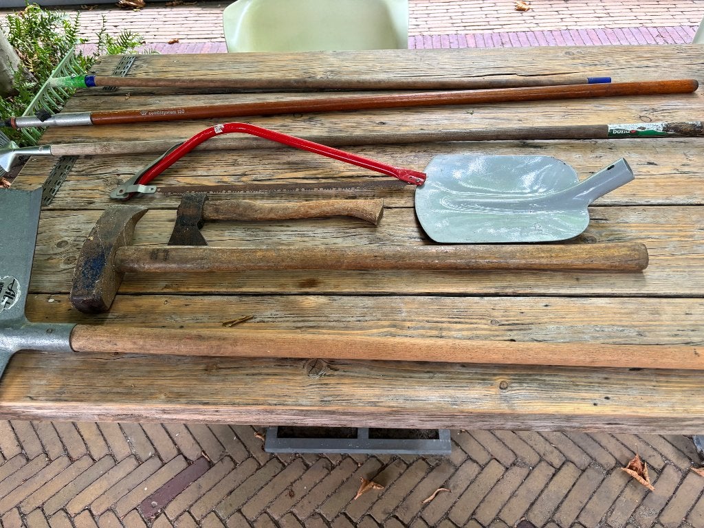 Tuin gereedschap in 1 koop, Ophalen