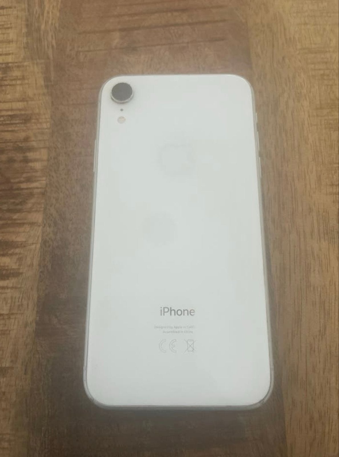 Apple iPhone XR 64GB Wit - Gebruikt met barsten, Telecommunicatie, Mobiele telefoons | Apple iPhone, Gebruikt, Wit, IPhone XR